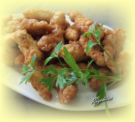 NUGGETS DE POLLO CON CORTEZAS NUGGETS DE POLLO CON CORTEZAS