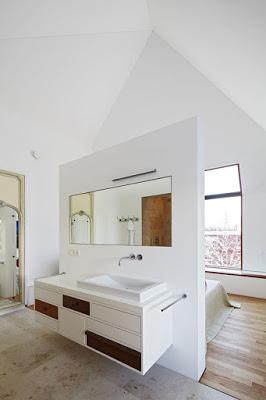 Casa Moderna y Prismatica en Munich Casa Moderna y Prismatica en Munich