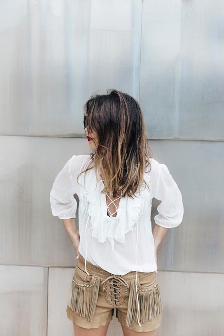 Polo_Ralph_Lauren-Bilbao-Collage_Vintage-Ruffled_Lace_Up_Blouse-Deerskin_Fringe_Short-Cardigan-Raffia_Wedges-Guggenheim-10