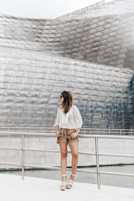 Polo_Ralph_Lauren-Bilbao-Collage_Vintage-Ruffled_Lace_Up_Blouse-Deerskin_Fringe_Short-Cardigan-Raffia_Wedges-Guggenheim-49