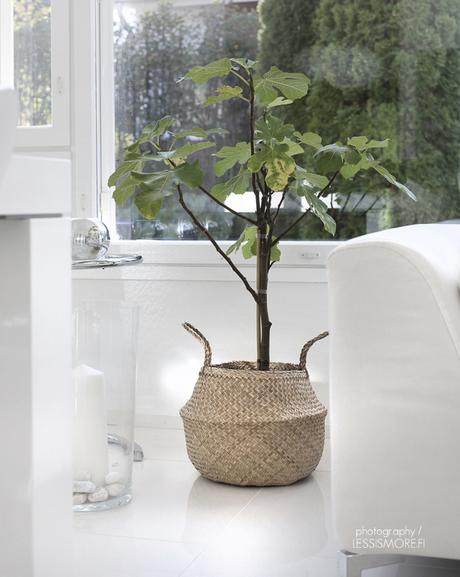 El piso de la semana: BLANCO Y FIBRAS NATURALES UNA PAREJA PERFECTA El piso de la semana: BLANCO Y FIBRAS NATURALES UNA PAREJA PERFECTA