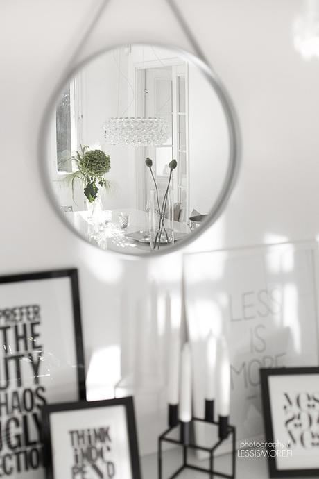 El piso de la semana: BLANCO Y FIBRAS NATURALES UNA PAREJA PERFECTA El piso de la semana: BLANCO Y FIBRAS NATURALES UNA PAREJA PERFECTA