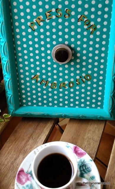 Ding dong... Ding dong...