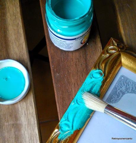 Ding dong... Ding dong...