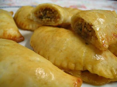 EMPANADILLAS DE VERDURAS Y ATÚN