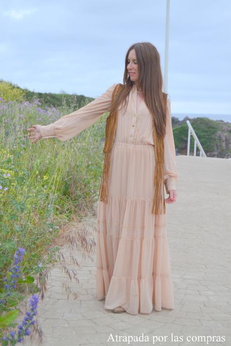 LONG DRESS & FRINGE VEST