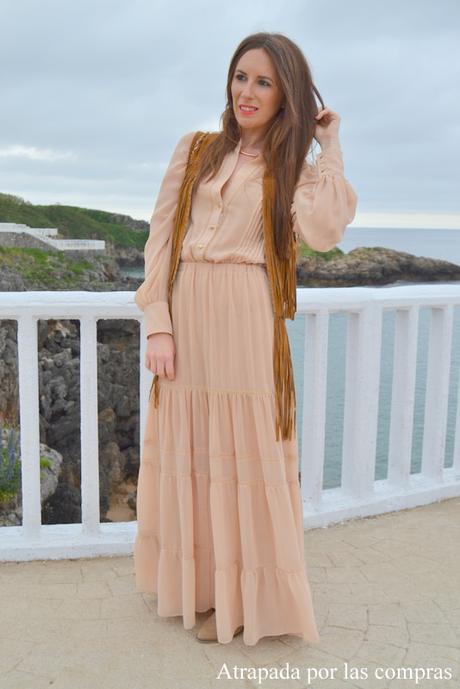 LONG DRESS & FRINGE VEST