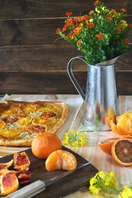 Hojaldre rústico de cítricos y crema de almendras Hojaldre rústico de cítricos y crema de almendras