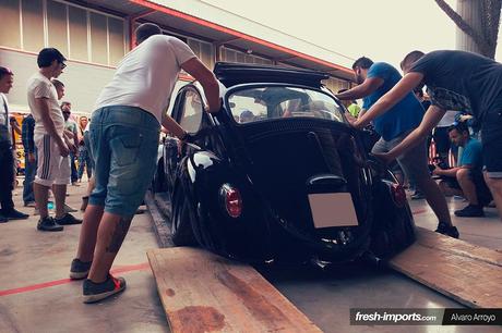 VW Beetle so low