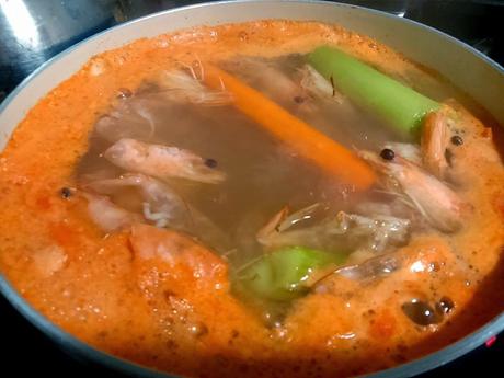 FIDEOS TOSTADOS CON LANGOSTINOS Y ALIOLI DE PIMIENTO DE PIQUILLO FIDEOS TOSTADOS CON LANGOSTINOS Y ALIOLI DE PIMIENTO DE PIQUILLO