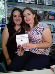 Feria del libro 31/05/2015 11224583_10205547636562733_4286785173601416400_n