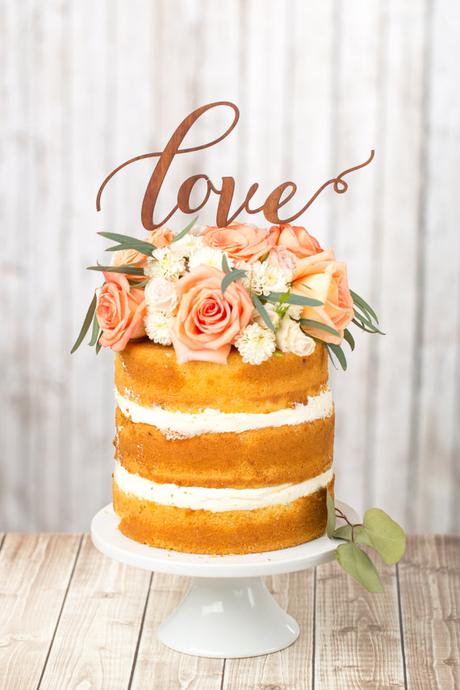 Simple “naked” wedding cakes. Yes or no?