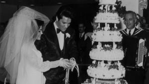 Elvis Presley, el rey del Rock and Roll Boda de Elvis Presley con Priscilla Beaulieu