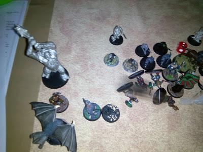 Orcos de Moria vs Enanos, ¡a muerte! Orcos de Moria vs Enanos, ¡a muerte!