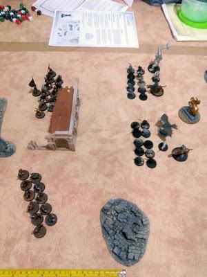 Orcos de Moria vs Enanos, ¡a muerte! Orcos de Moria vs Enanos, ¡a muerte!