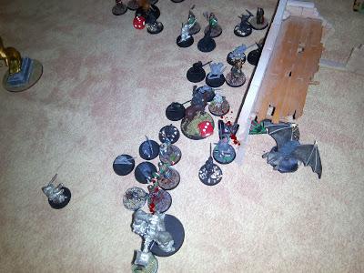 Orcos de Moria vs Enanos, ¡a muerte! Orcos de Moria vs Enanos, ¡a muerte!