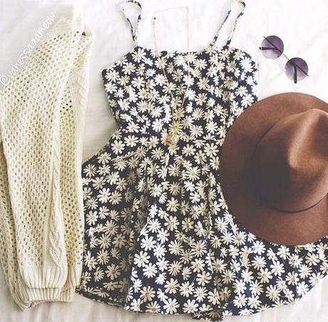 Palette (deseado) de ropa para verano/otoño. Palette (deseado) de ropa para verano/otoño.