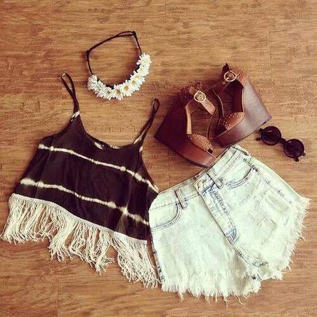 Palette (deseado) de ropa para verano/otoño. Palette (deseado) de ropa para verano/otoño.