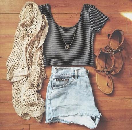 Palette (deseado) de ropa para verano/otoño. Palette (deseado) de ropa para verano/otoño.