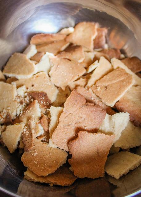 Cheesecake al estilo Nueva York con compota de cerezas