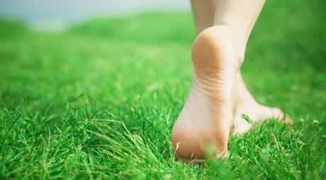 Beneficios del estudio de la pisada de tu pie Por-que-andar-descalzos1