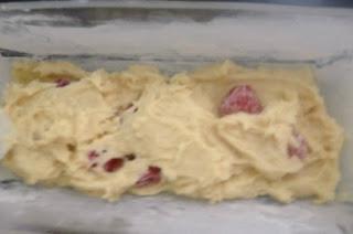 BIZCOCHO DE FRAMBUESAS BIZCOCHO DE FRAMBUESAS