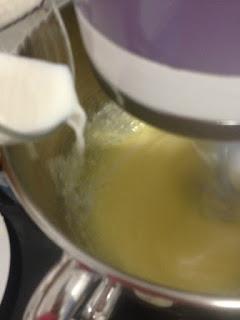 BIZCOCHO DE FRAMBUESAS BIZCOCHO DE FRAMBUESAS