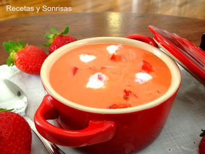 Gazpacho de fresas y tomate en las Recetas de Mamadedos Gazpacho de fresas y tomate en las Recetas de Mamadedos