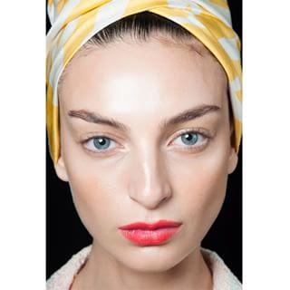 Contouring VS. Maquillaje Strob: Enterate de la nueva tendencia de maquillaje Contouring VS. Maquillaje Strob: Enterate de la nueva tendencia de maquillaje