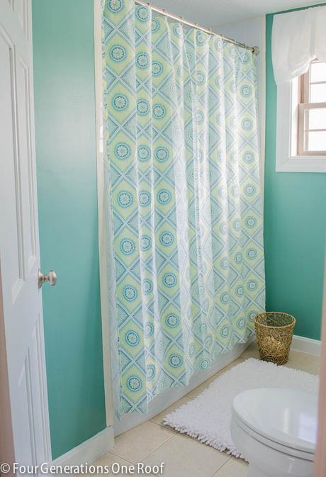 ANTES/DESPUÉS: DARLE VIDA A UN BAÑO ANTES/DESPUÉS: DARLE VIDA A UN BAÑO