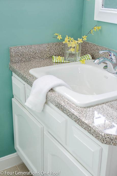 ANTES/DESPUÉS: DARLE VIDA A UN BAÑO ANTES/DESPUÉS: DARLE VIDA A UN BAÑO