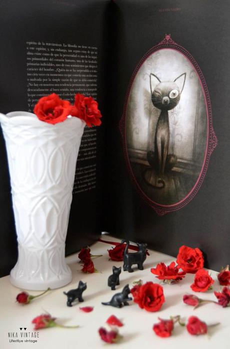 mundo friki - cuentos macabros - tu corazon en un cofre 6 ilustracion, cuentos macabros, benjamin lacombe, edgar allan poe, julio cortazar, misterio, terror, tu corazon en un cofre, libro ilustrado, Mercé López, Rebecca Beltrán