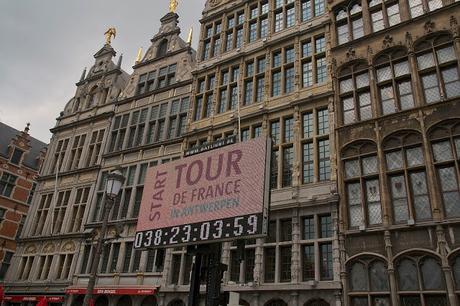 AMBERES EN UN DÍA AMBERES EN UN DÍA