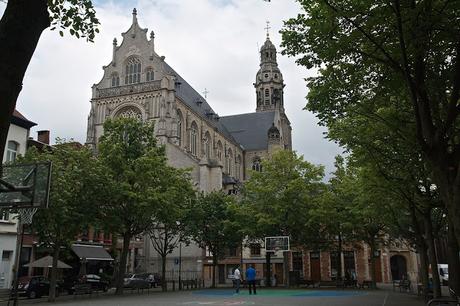 AMBERES EN UN DÍA AMBERES EN UN DÍA