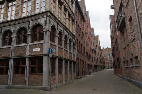 AMBERES EN UN DÍA AMBERES EN UN DÍA