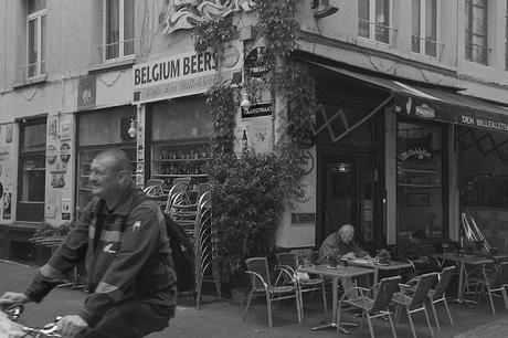 AMBERES EN UN DÍA AMBERES EN UN DÍA