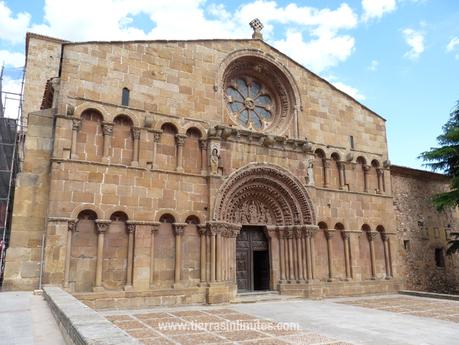 Soria, 200 kilómetros y 100 años Santo Domingo