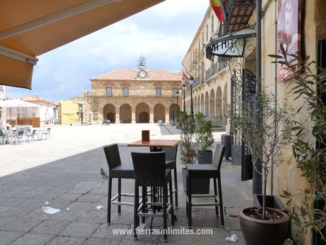 Soria, 200 kilómetros y 100 años Plaza Mayor de Soria