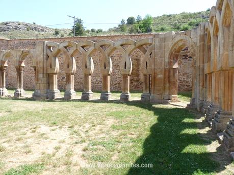 Soria, 200 kilómetros y 100 años Monasterio San Juan de Duero