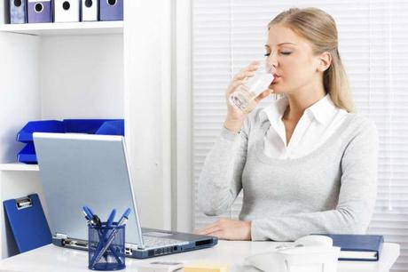 BEBER AGUA... BEBER AGUA...