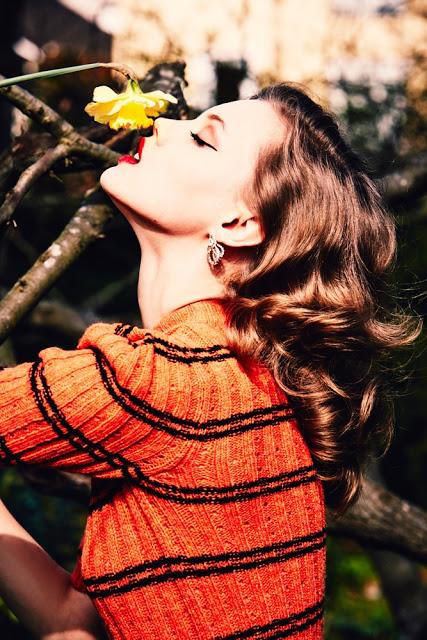 Lindsey Wixon presume de labios carnosos en la portada de Vogue Rusia