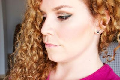 Look Stash Violet lips Look Stash Violet lips