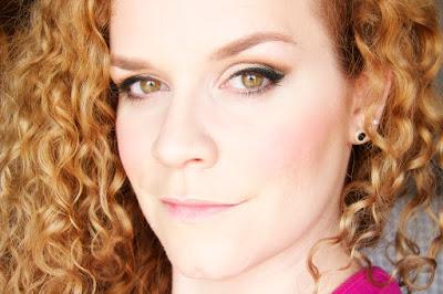 Look Stash Violet lips Look Stash Violet lips