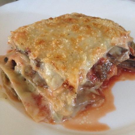 Lasaña de setas y trigueros con bechamel de soja Lasaña de setas y trigueros con bechamel de soja