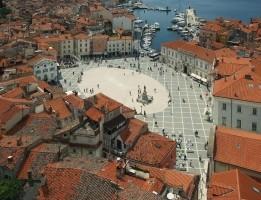 Un toque italiano en Eslovenia. Te enamorarás de Piran Un toque italiano en Eslovenia. Te enamorarás de Piran
