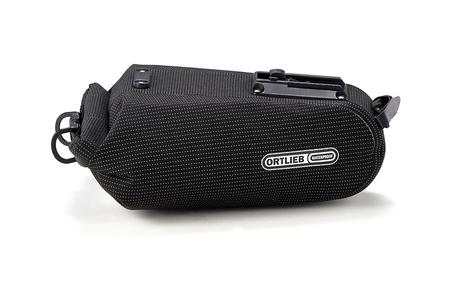 Bolso para sillín Ortlieb Hi-Vis, un pequeño sistema de transportación de considerable capacidad y con cualidades reflectantes Bolso para sillín Ortlieb Hi-Vis, un pequeño sistema de transportación de considerable capacidad y con cualidades reflectantes