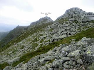 Pico Entrecolladas-Corral de los Diablos