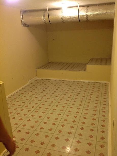 ANTES/DESPUÉS: DE SÓTANO OSCURO Y LAVANDERÍA CON TODOS LOS DETALLES ANTES/DESPUÉS: DE SÓTANO OSCURO Y LAVANDERÍA CON TODOS LOS DETALLES