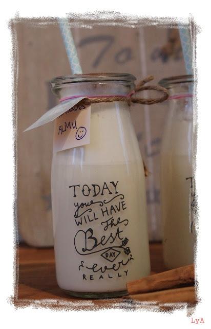 Leche merengada ... la bebida madrileña por excelencia ... para el 8ª Reto de la Marquesa de Parabere Leche merengada ... la bebida madrileña por excelencia ... para el 8ª Reto de la Marquesa de Parabere