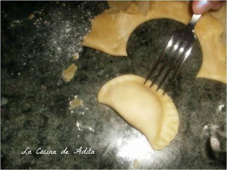 Empanadillas rellenas, de bonito en escbeche